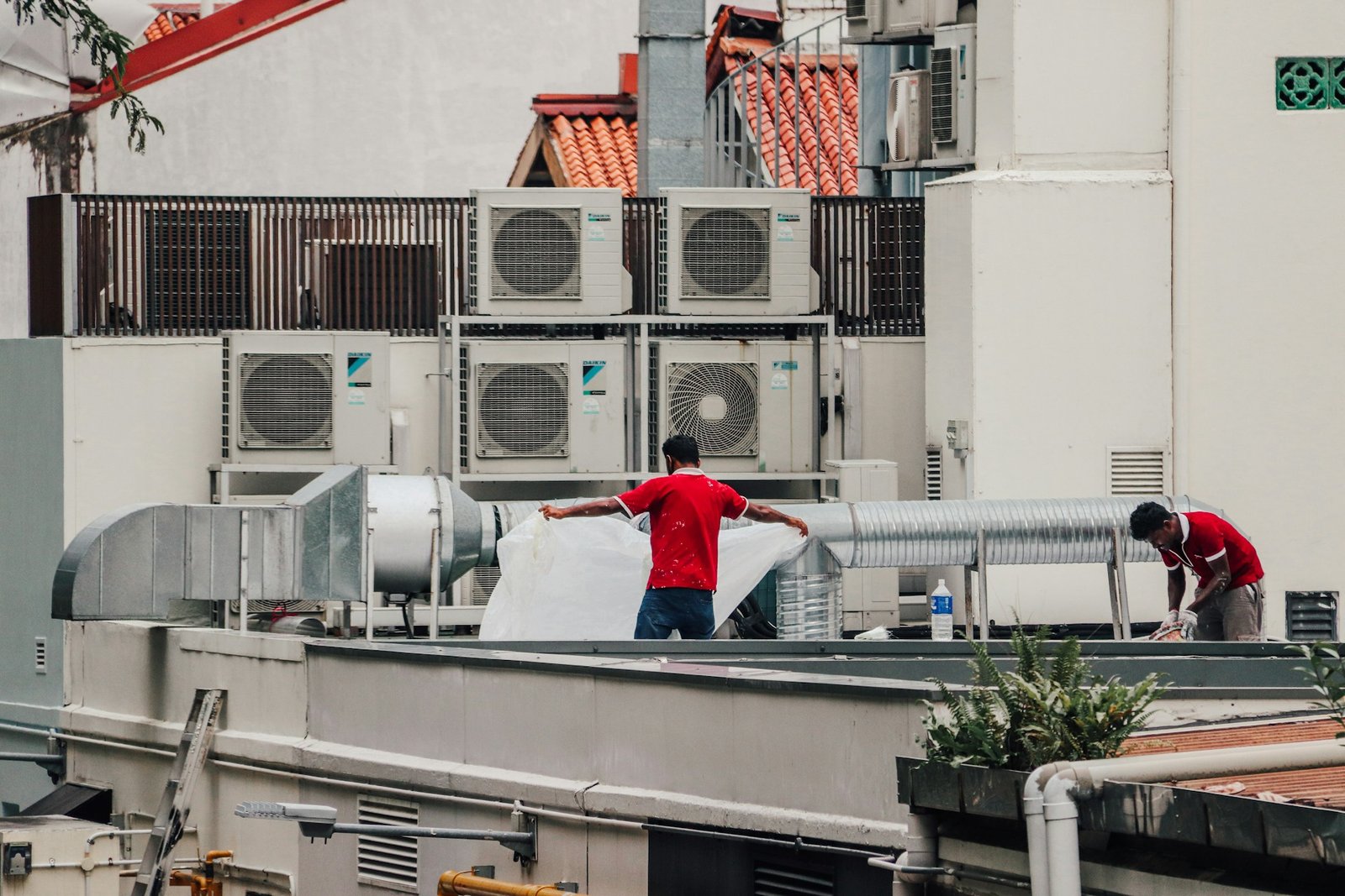 singapore-stock-photos-iS5GDeLDk0E-unsplash